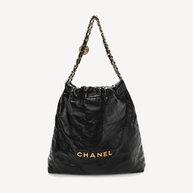 Chanel 22 Small in black shiny calfskin with gold-tone metal