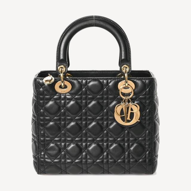 Dior Lady Dior Medium in black Cannage lambskin