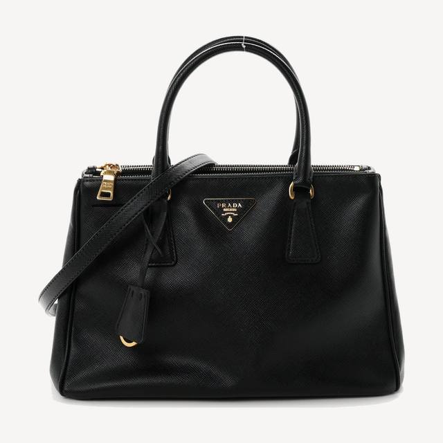 Prada Galleria Medium in black Saffiano leather